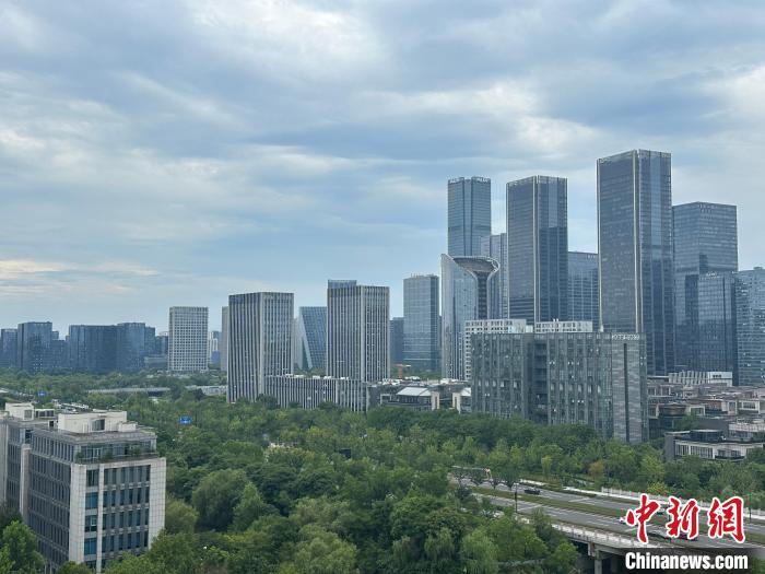 连续4月成交超8000套 杭州二手房市场活跃度回升
